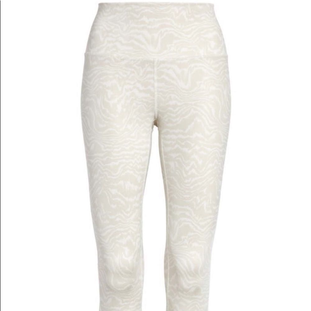 Zella Beige Animal print Performance leggings NWT